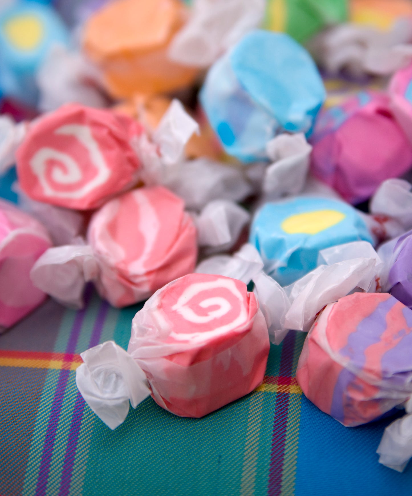 Gourmet Soft and chewy Salt Water Taffy Candy - Individually Wrapped - Bulk bag (Assorted flavors)